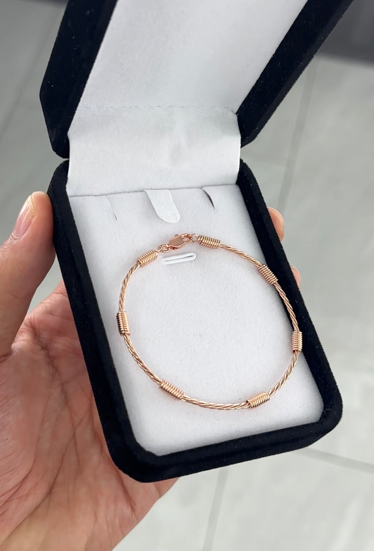 Pulsera 7 nudos rosa